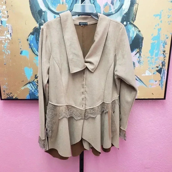 VENUS Jackets & Blazers - Venus Brown Jacket